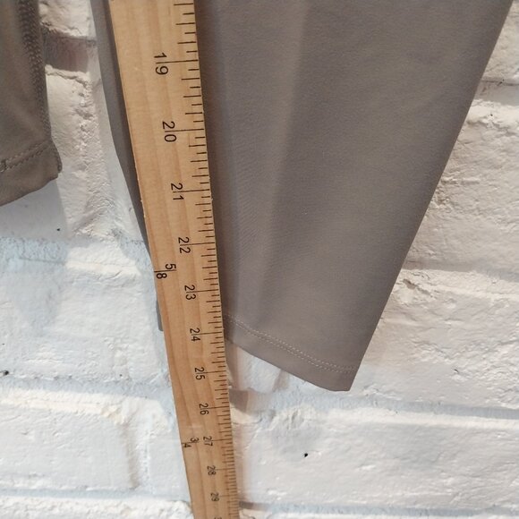 Everyday Soft Ultra High-Rise Leggings Large 7/8 Gray by All In Motion UPF 50+ - Picture 12 of 12